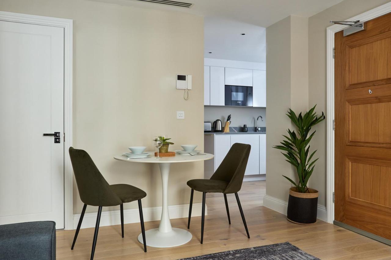 Chancery Lane By Viridian Apartments Лондон Екстериор снимка
